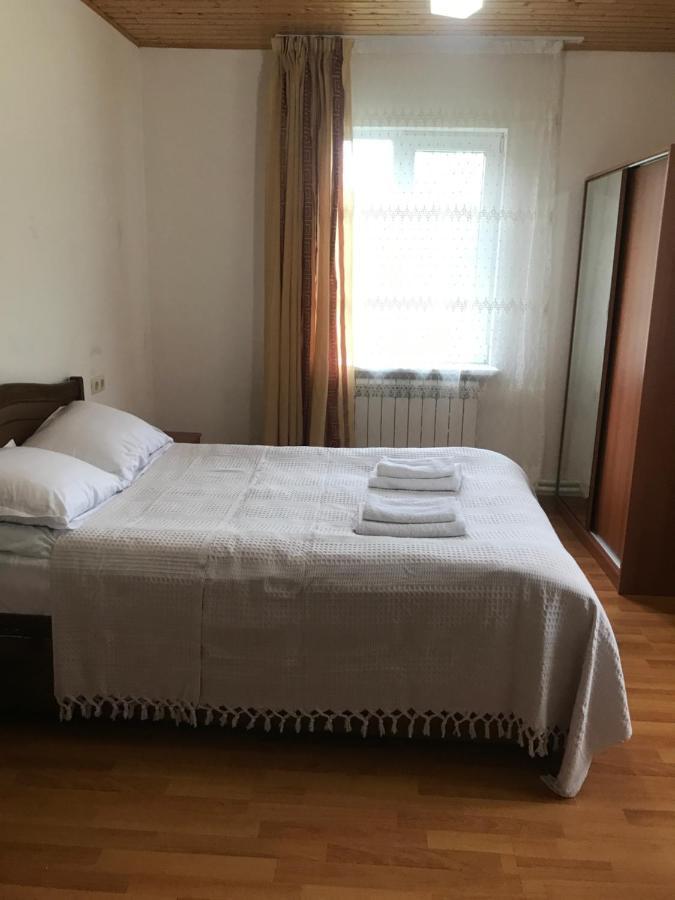 Guest House Gogia Zhabeshi Esterno foto