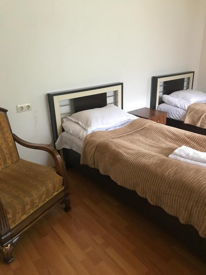 Guest House Gogia Zhabeshi Esterno foto