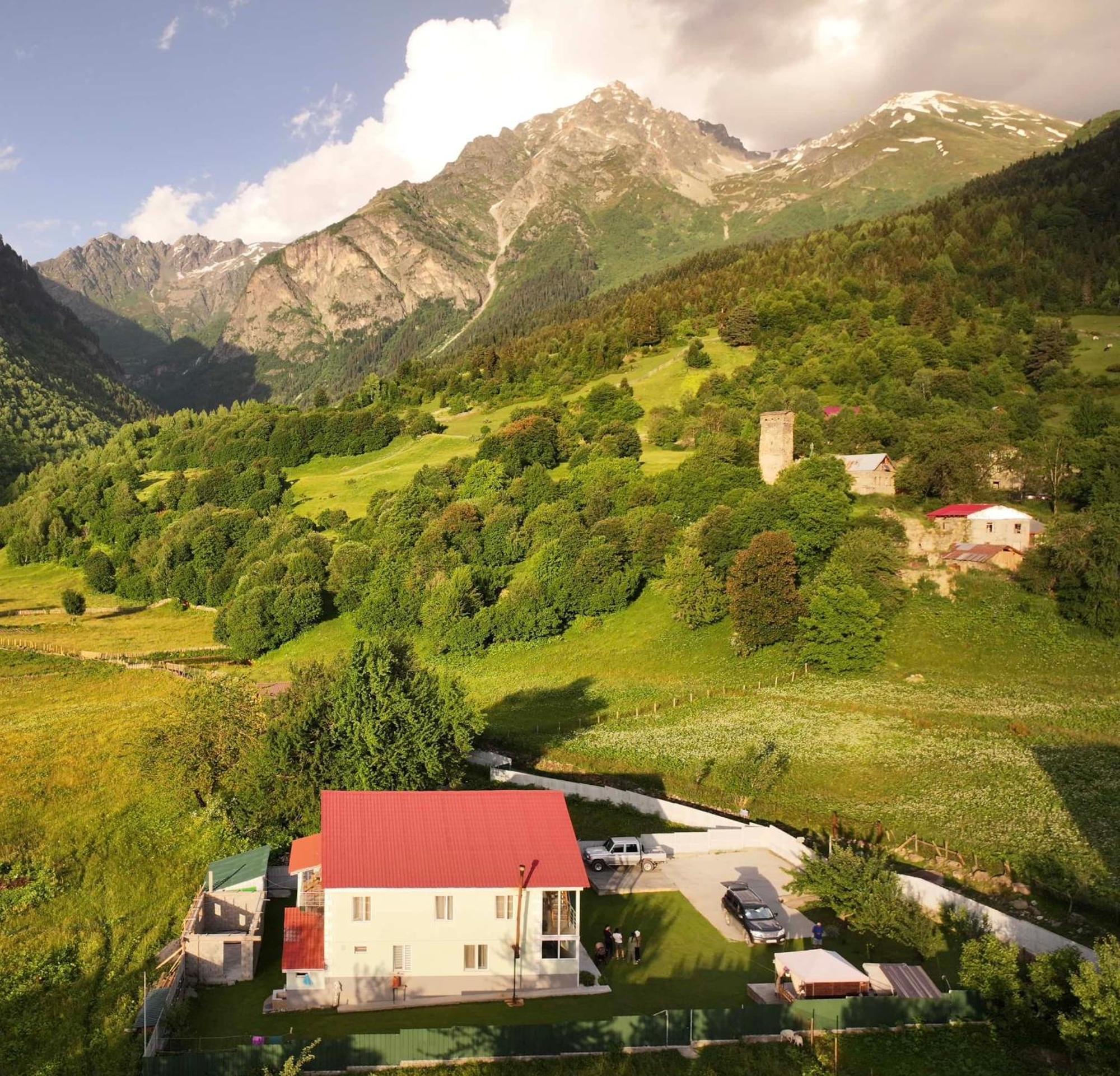 Guest House Gogia Zhabeshi Esterno foto