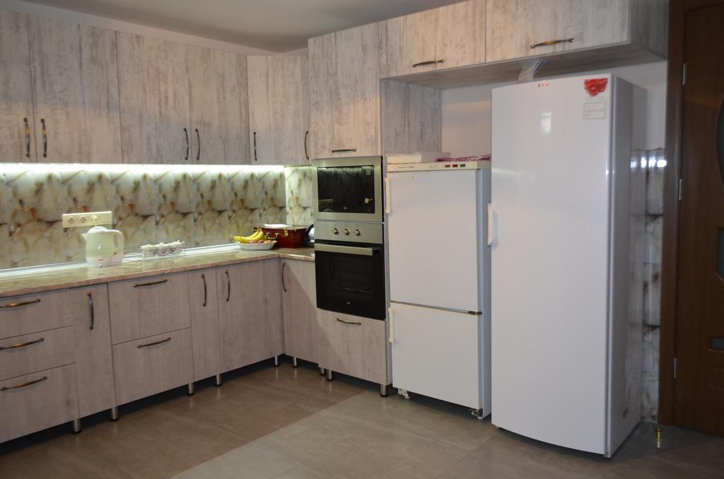 Guest House Gogia Zhabeshi Esterno foto