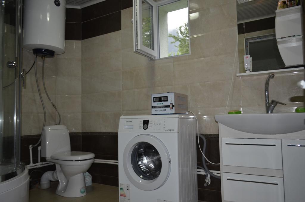 Guest House Gogia Zhabeshi Esterno foto